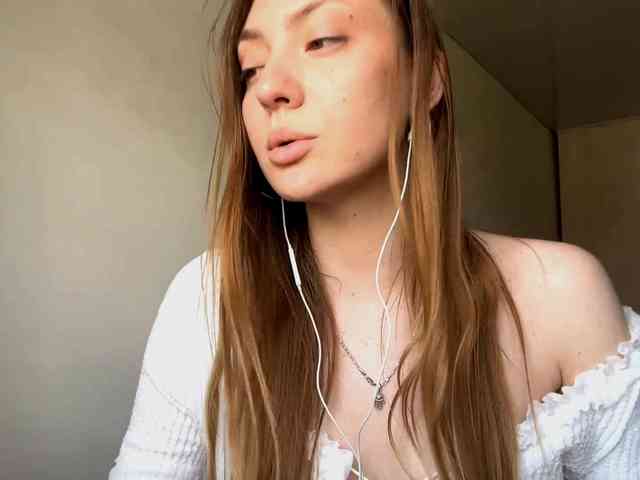 MyrticeDollen webcam