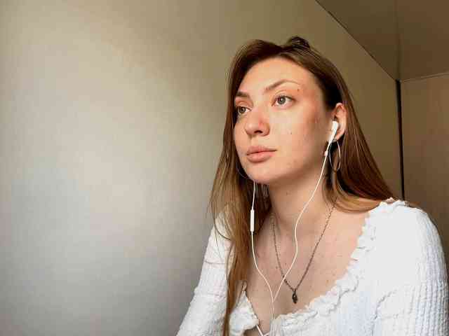 MyrticeDollen webcam