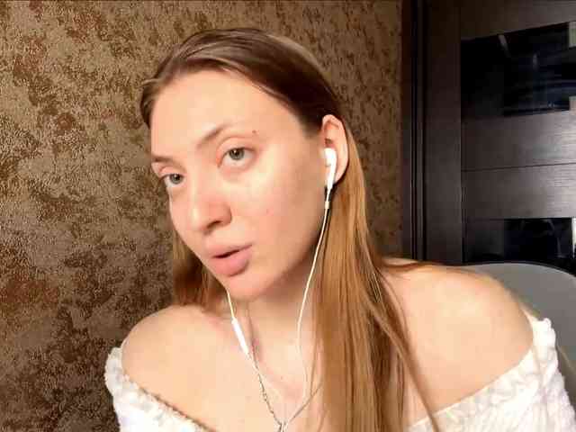 MyrticeDollen webcam