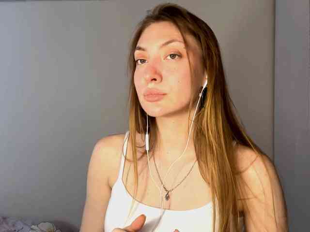 MyrticeDollen webcam