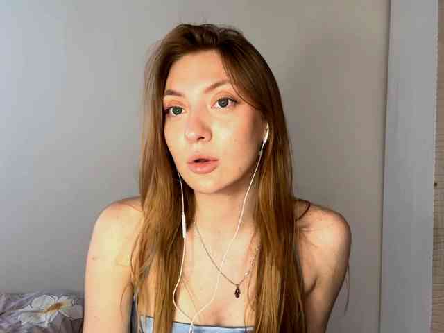 MyrticeDollen webcam