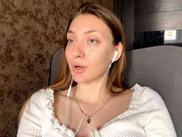 MyrticeDollen webcam