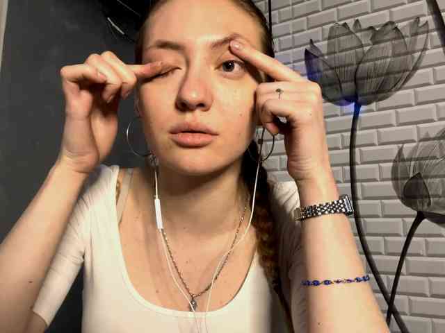 Modelo: MyrticeDollen