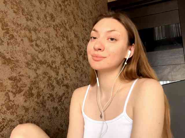 MyrticeDollen webcam
