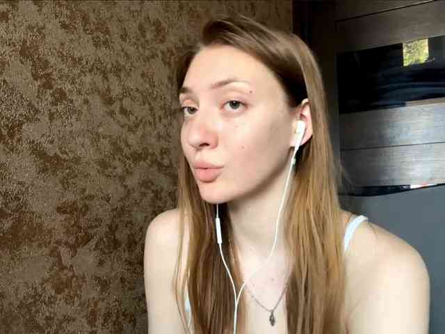 MyrticeDollen webcam