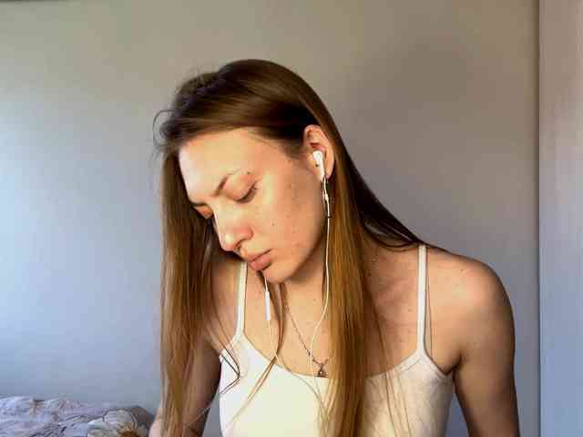 MyrticeDollen webcam