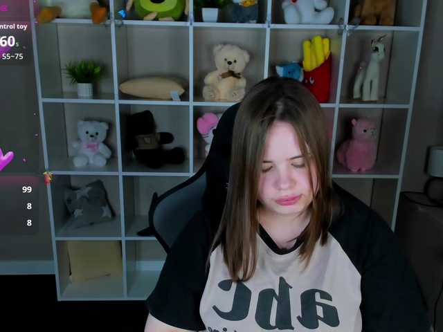EricaElliott live cam on BongaCams