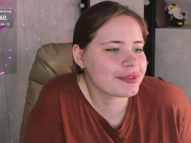 EricaElliott live cam on BongaCams