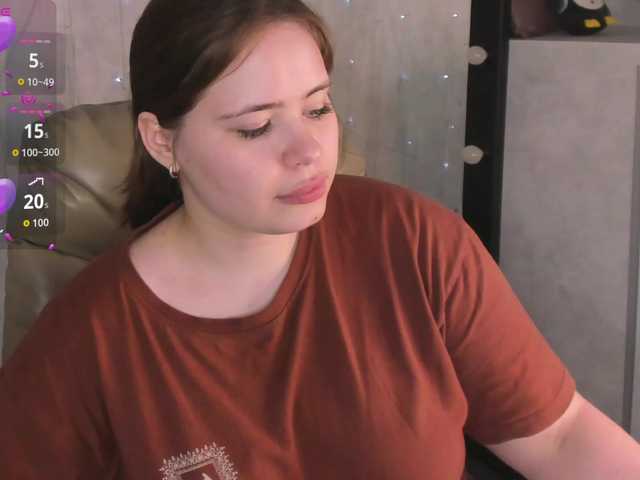 EricaElliott live cam on BongaCams