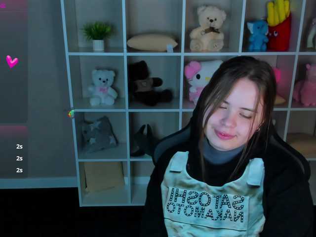EricaElliott live cam on BongaCams