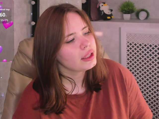 EricaElliott live cam on BongaCams