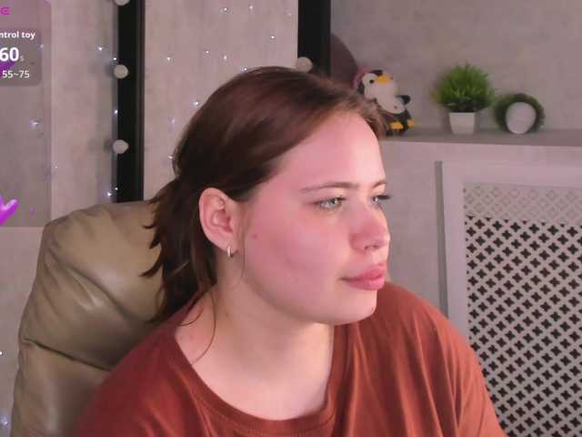 EricaElliott live cam on BongaCams