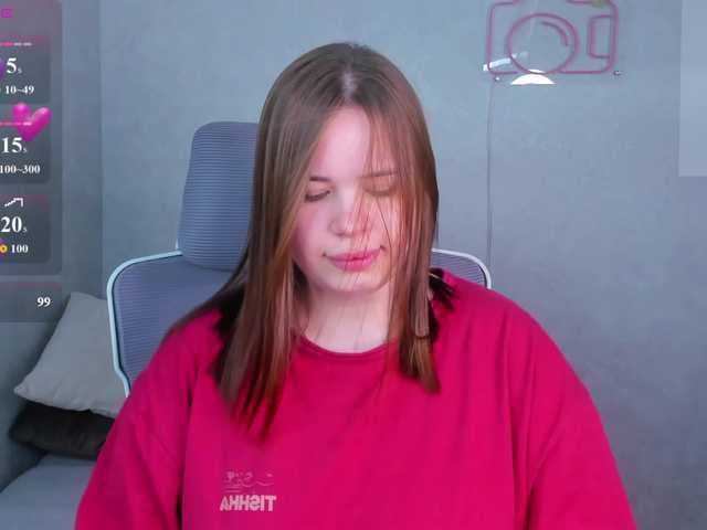 EricaElliott live cam on BongaCams