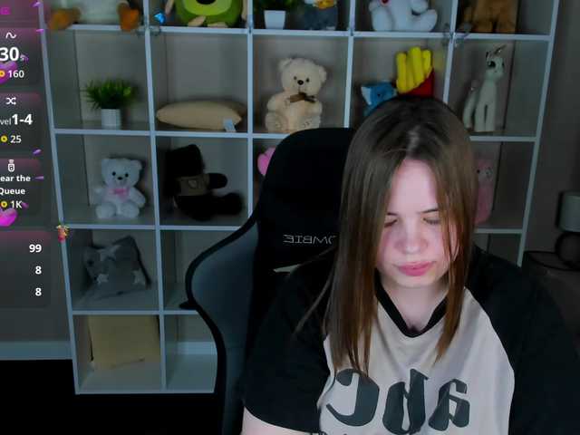 EricaElliott live cam on BongaCams