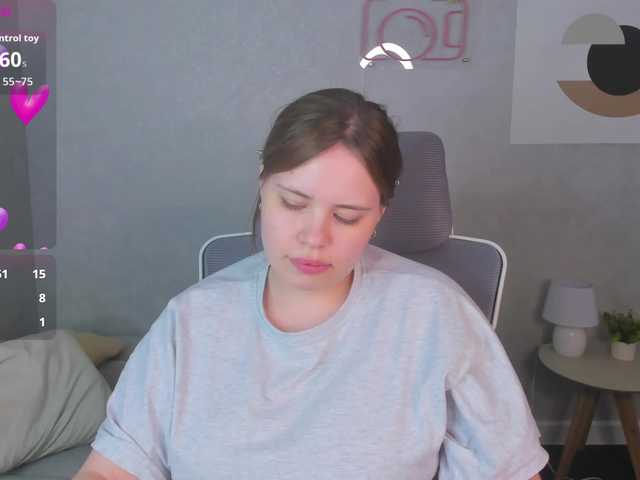 EricaElliott live cam on BongaCams