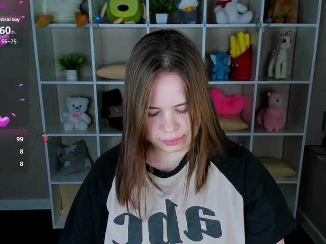 EricaElliott live cam on BongaCams