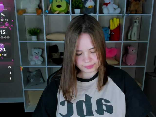 EricaElliott live cam on BongaCams