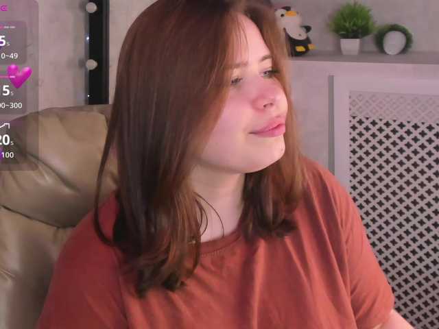 EricaElliott live cam on BongaCams