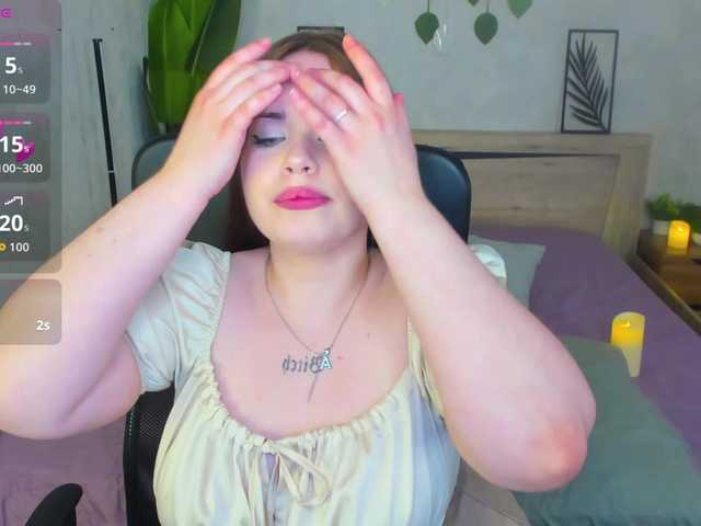 EricaElliott live cam on BongaCams