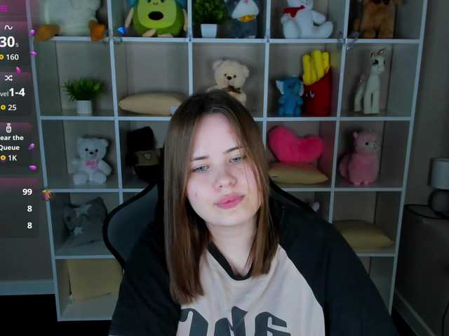 EricaElliott live cam on BongaCams