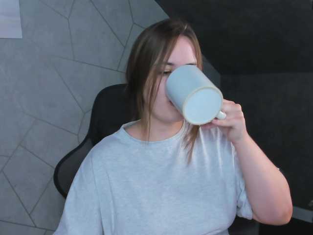 EricaElliott live cam on BongaCams