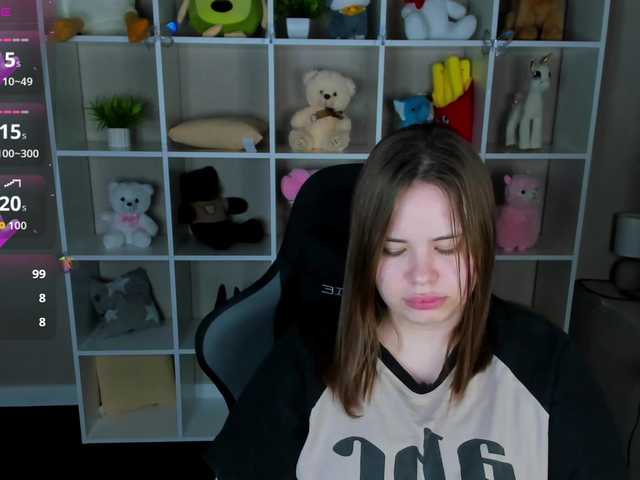 EricaElliott live cam on BongaCams