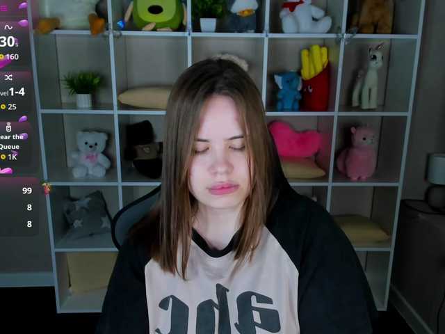 EricaElliott live cam on BongaCams