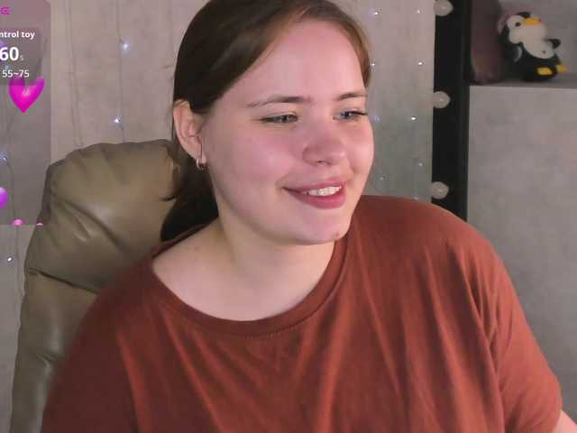 EricaElliott live cam on BongaCams