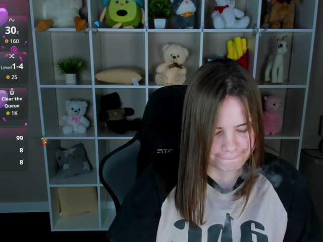 EricaElliott live cam on BongaCams
