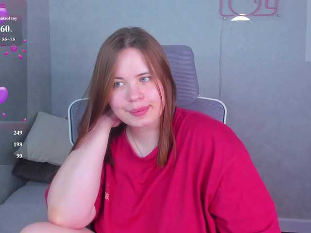 EricaElliott live cam on BongaCams