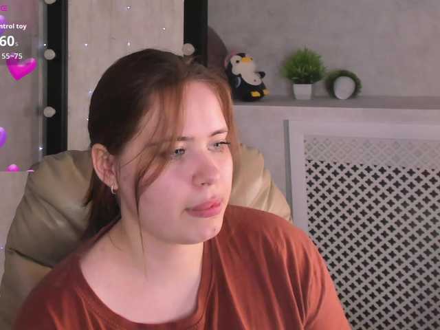 EricaElliott live cam on BongaCams