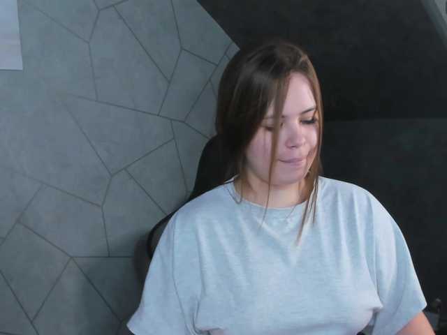 EricaElliott live cam on BongaCams