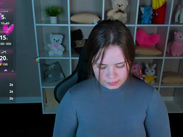 EricaElliott live cam on BongaCams