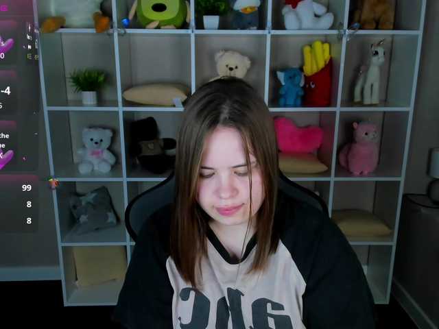 EricaElliott live cam on BongaCams