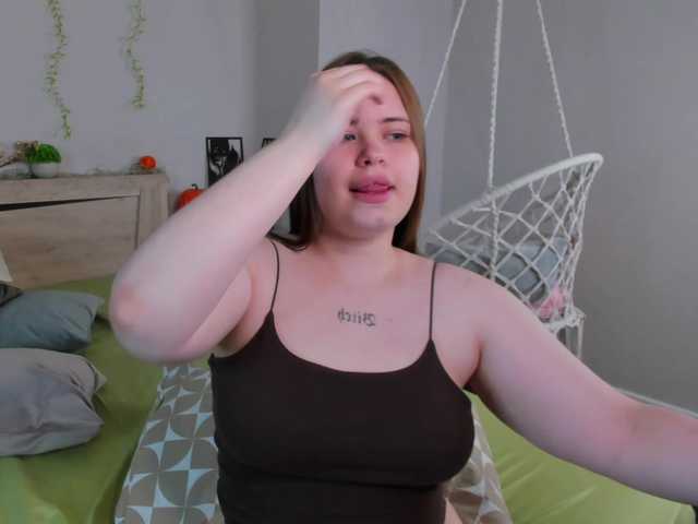 EricaElliott live cam on BongaCams