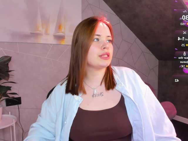 EricaElliott live cam on BongaCams