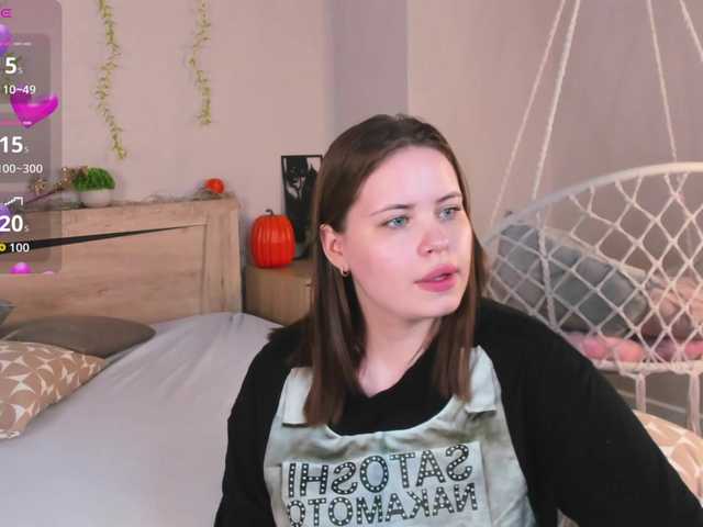 EricaElliott live cam on BongaCams