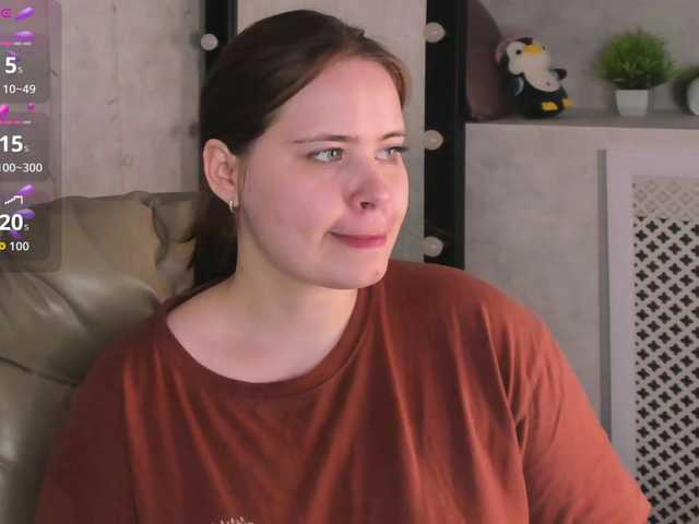 EricaElliott live cam on BongaCams