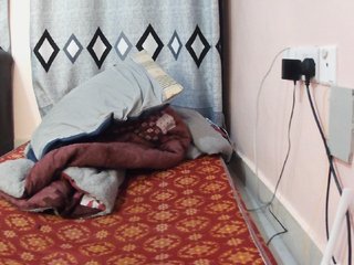 Sexxy-red's Live Webcam