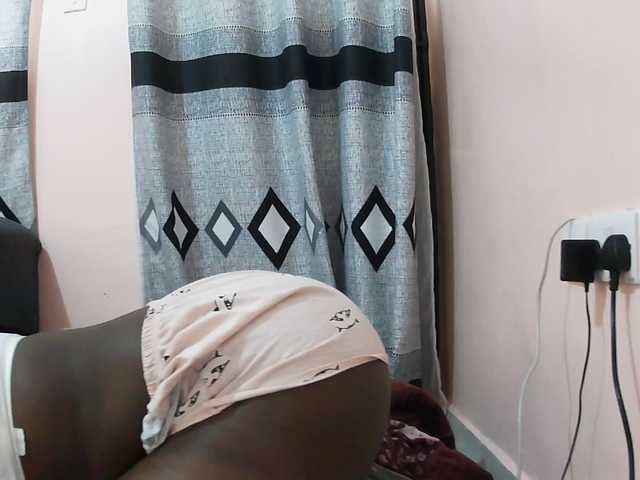 Sexxy-red live cam on BongaCams