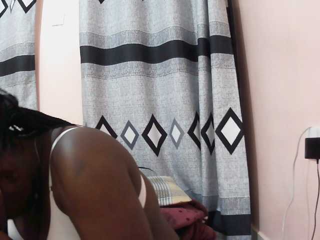 Sexxy-red live cam on BongaCams