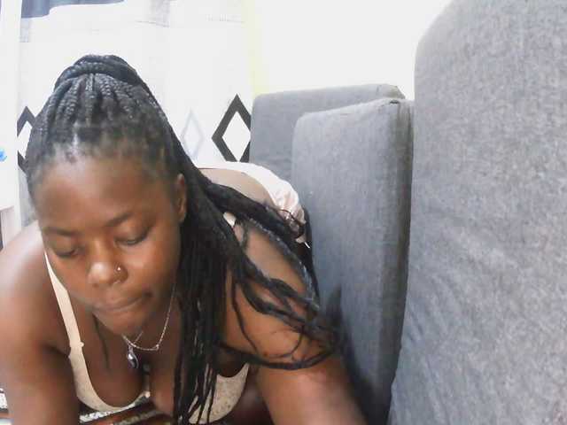 Sexxy-red live cam on BongaCams