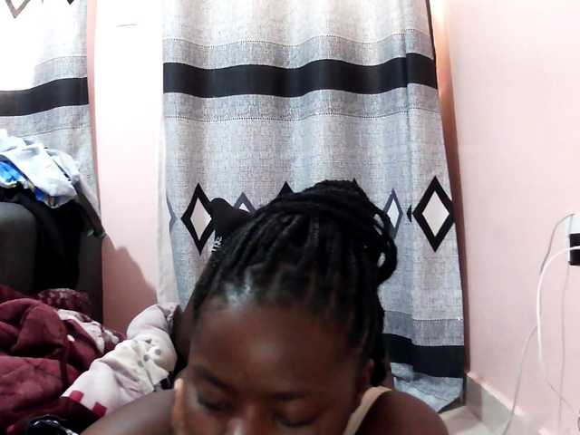 Sexxy-red live cam on BongaCams