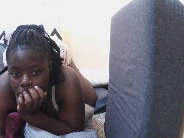 Sexxy-red live cam on BongaCams