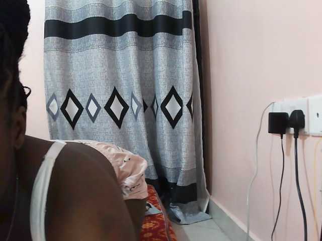 Sexxy-red live cam on BongaCams