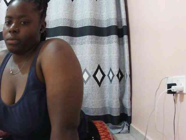 Model: Sexxy-red