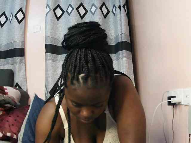 Model: Sexxy-red