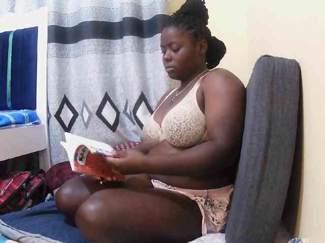 Model: Sexxy-red