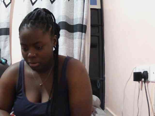 Model: Sexxy-red
