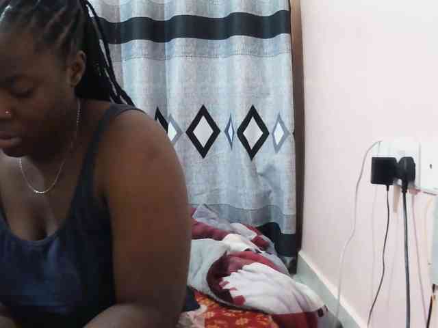 Model: Sexxy-red